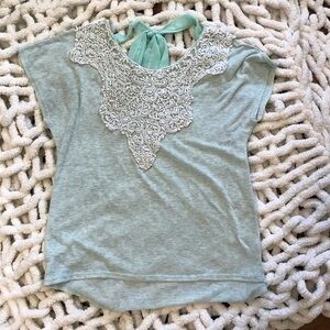 Mint Green Lace Top with Bow on Back (Sz L)
